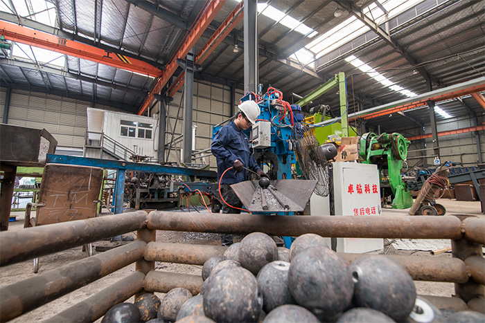 黄石网架配件-螺栓球加工车间